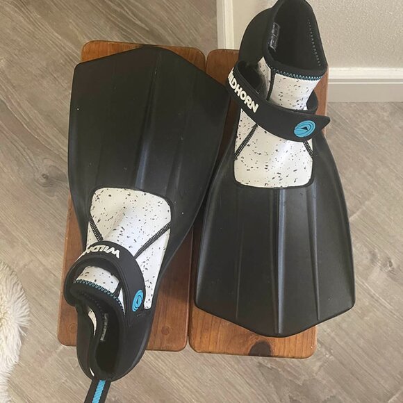 Seaview 180 Wildhorn Topside Short Swim Snorkel Fins - Picture 9 of 9